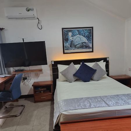 The Drake Seaside Apartment - Studio Bel Ombre Bagian luar foto